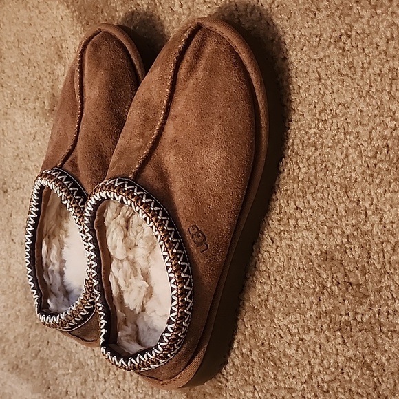 UGG Tasman Tan Slippers - Picture 1 of 13